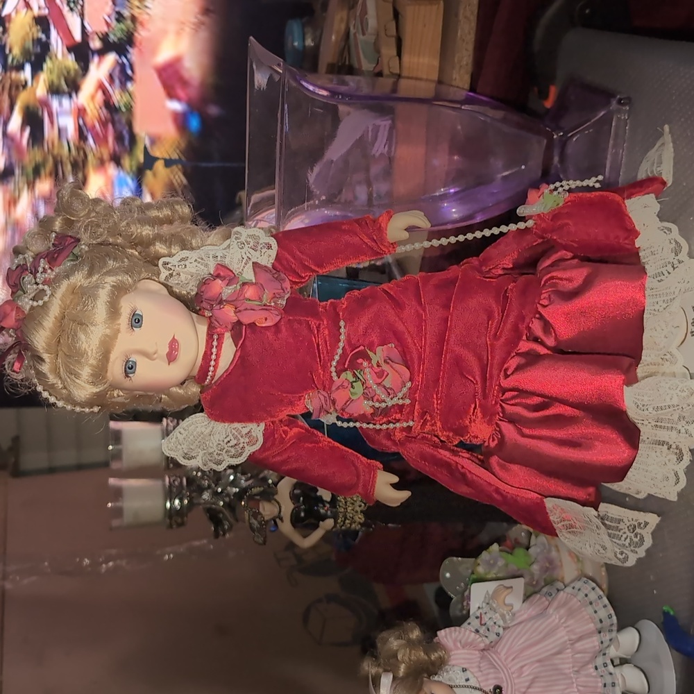AVAILABLE - Vintage " Camilla Gardens Collection Doll 1999 17" Tall.